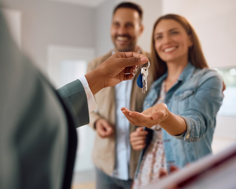 Successfully completing a property purchase in Surrey or Hampshire